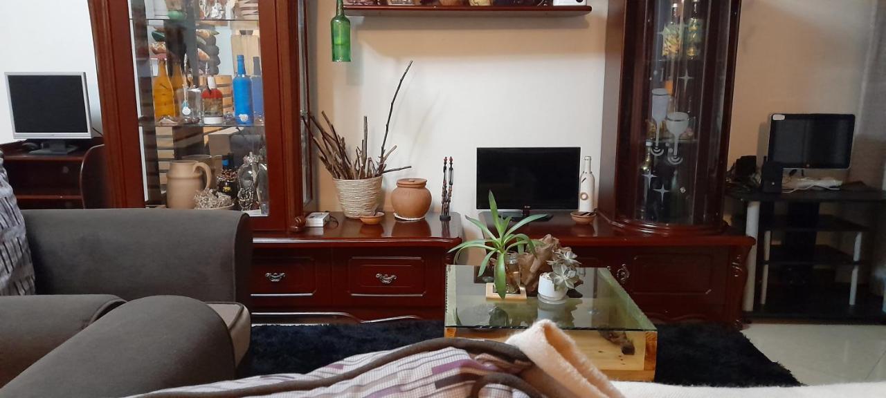 Aivilo Home Ентебе Екстериор снимка