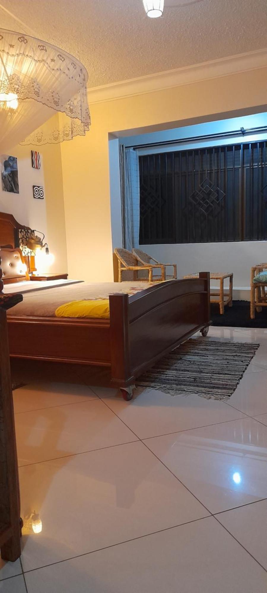 Aivilo Home Ентебе Екстериор снимка