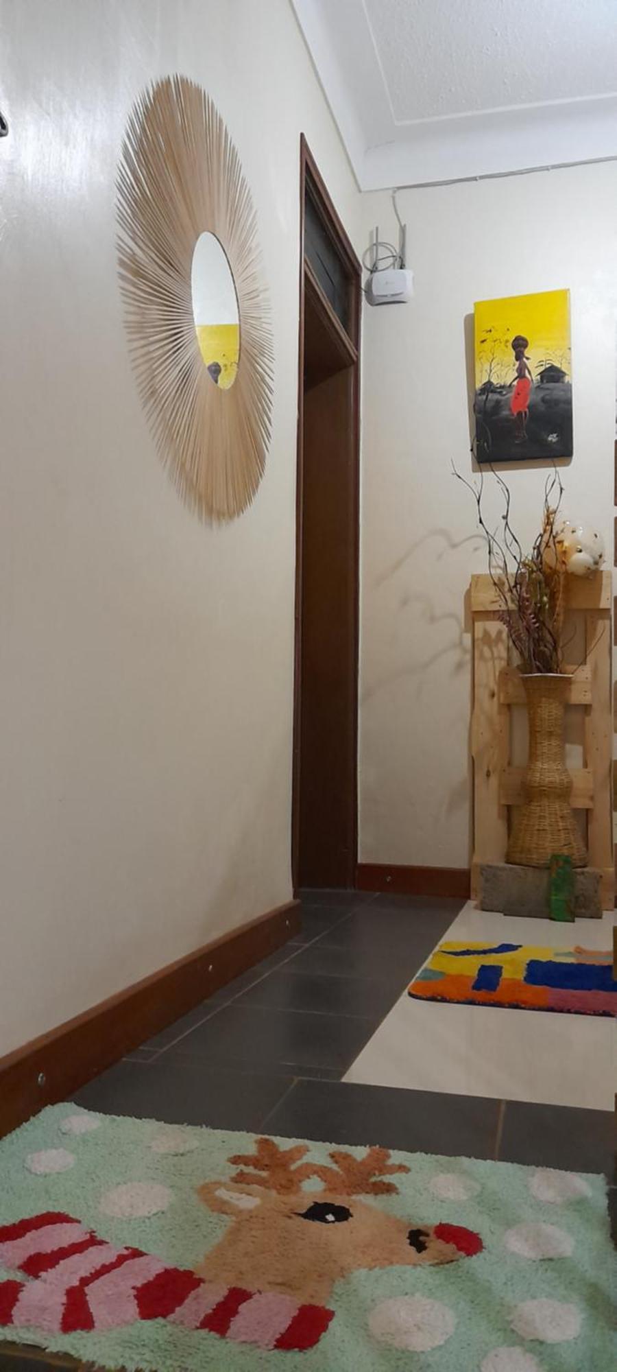 Aivilo Home Ентебе Екстериор снимка