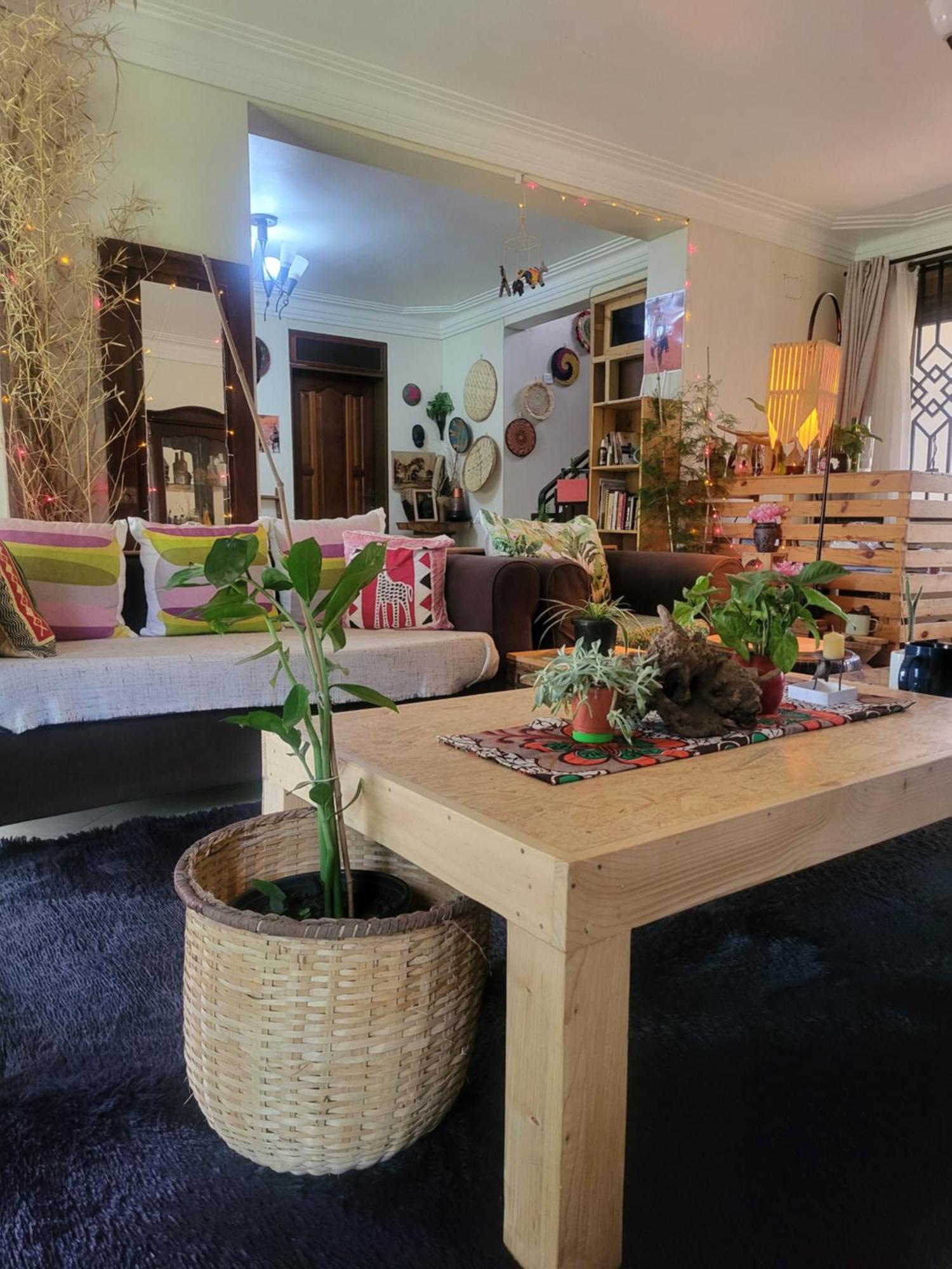 Aivilo Home Ентебе Екстериор снимка
